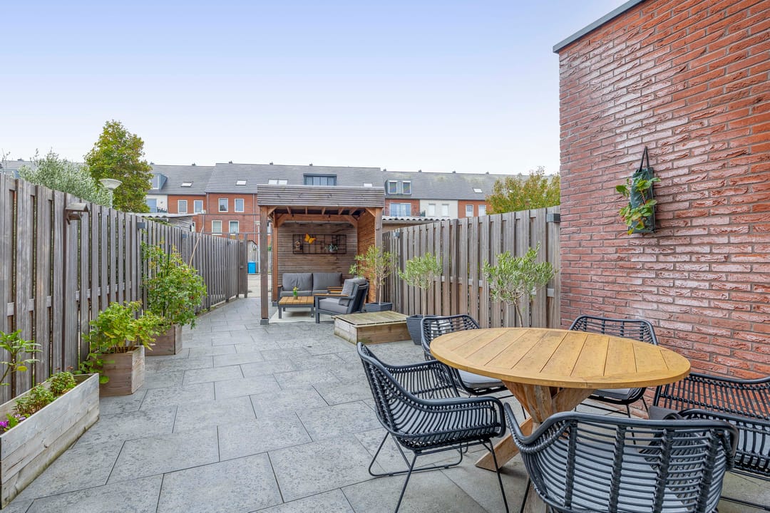 Foto 13 van Weegbree 125