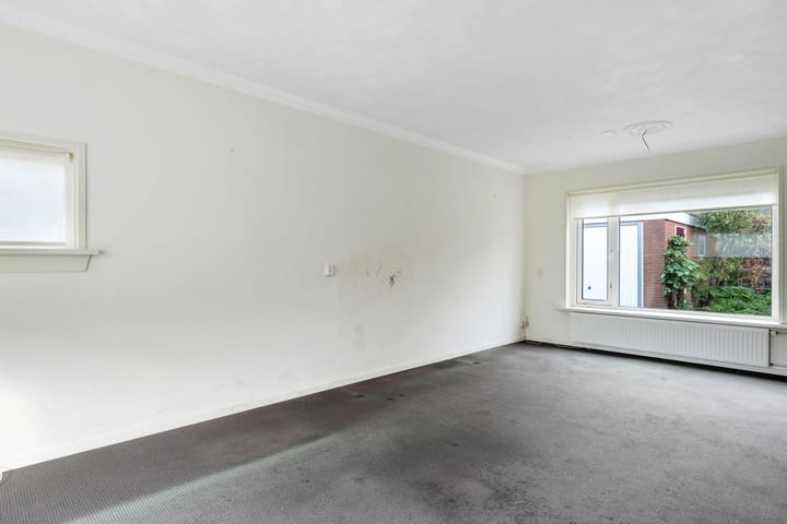 Photo 4 of A T L Hasselbachweg 9