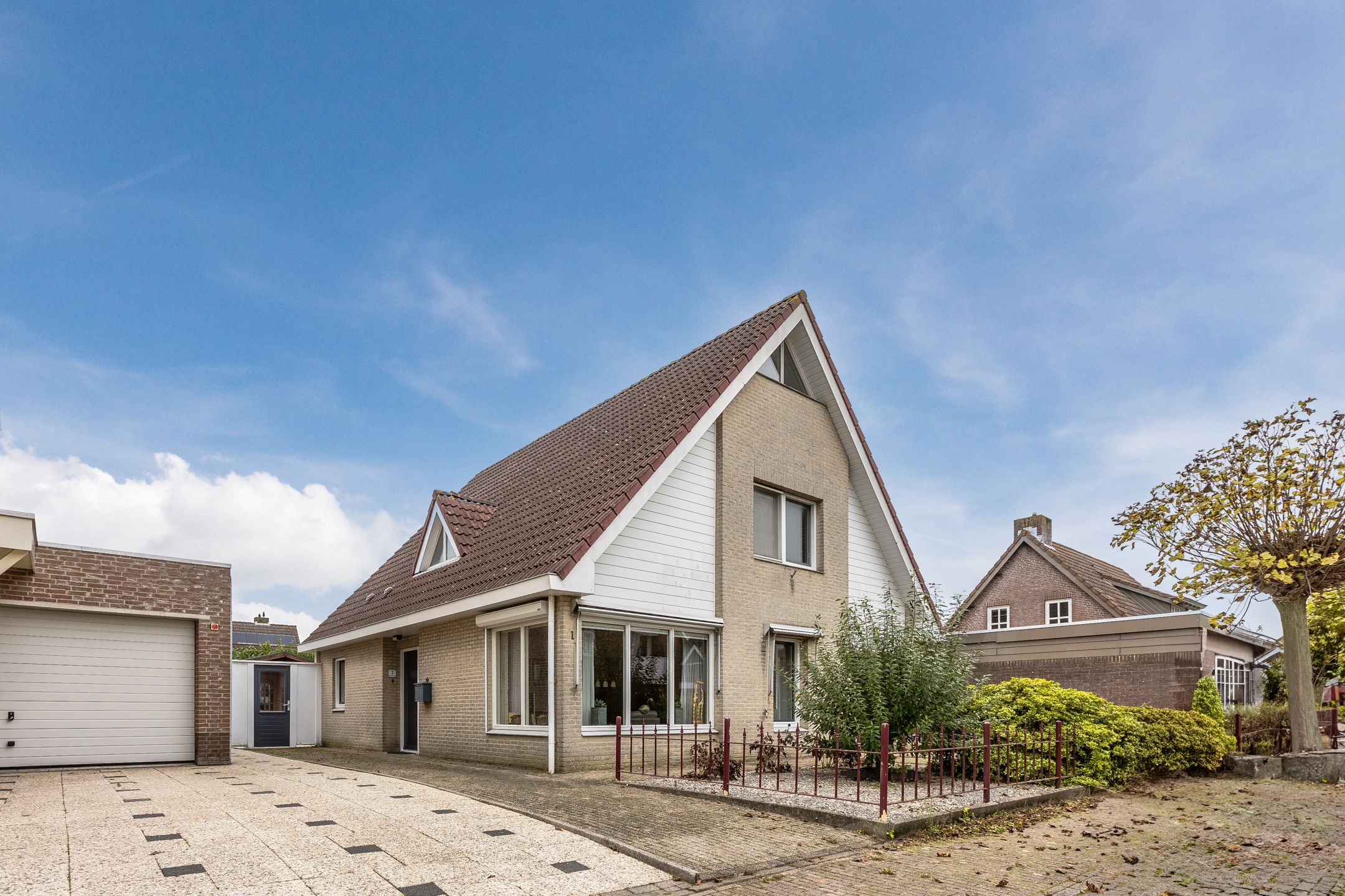 Pastoor Ermenstraat, 1, Steenbergen (NB), 4651XD, Noord-Brabant, Nederland 1