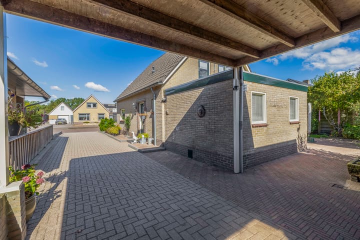 Photo 30 of Liezenveenweg 31