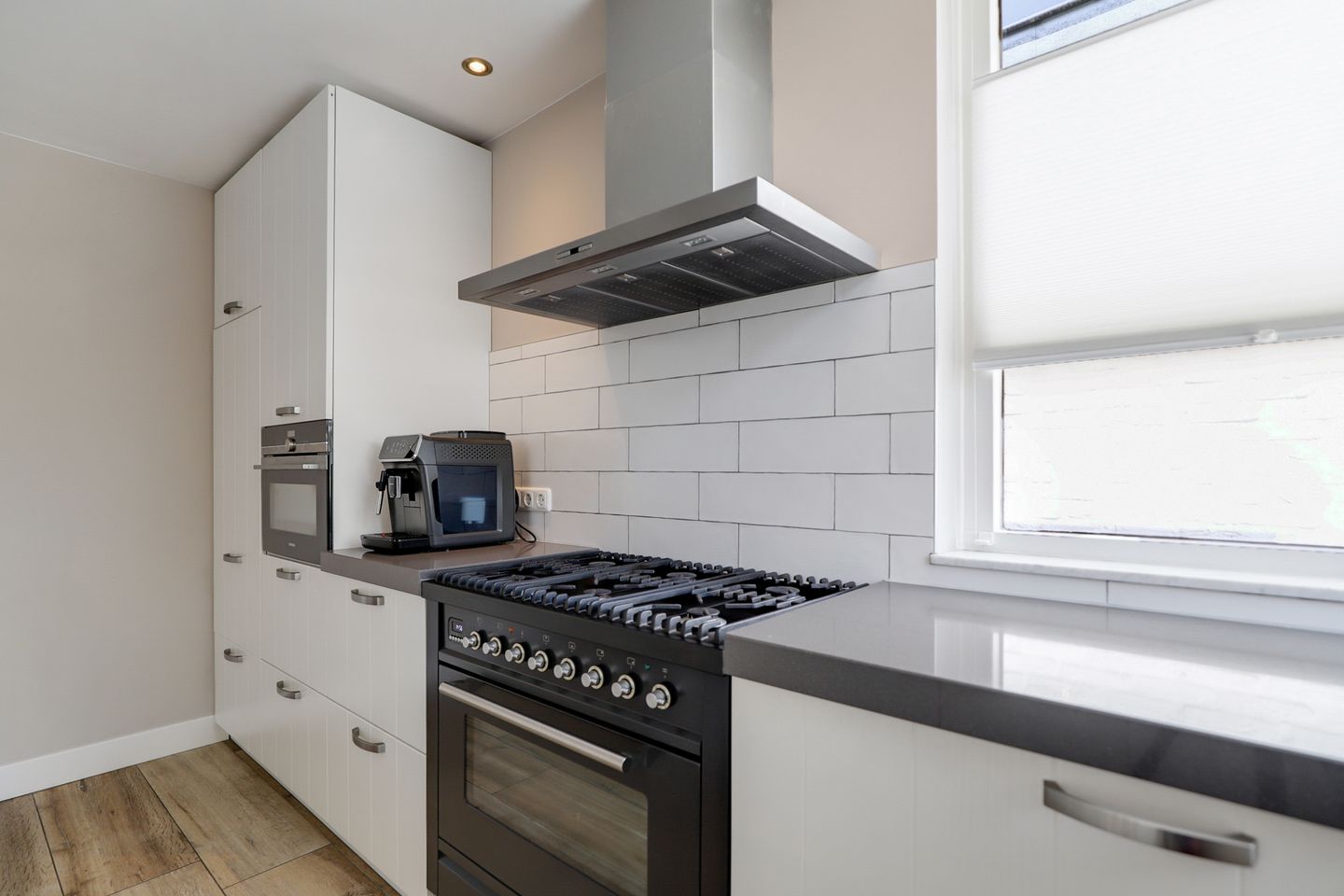 Foto 25 van Ad Weltersstraat 8