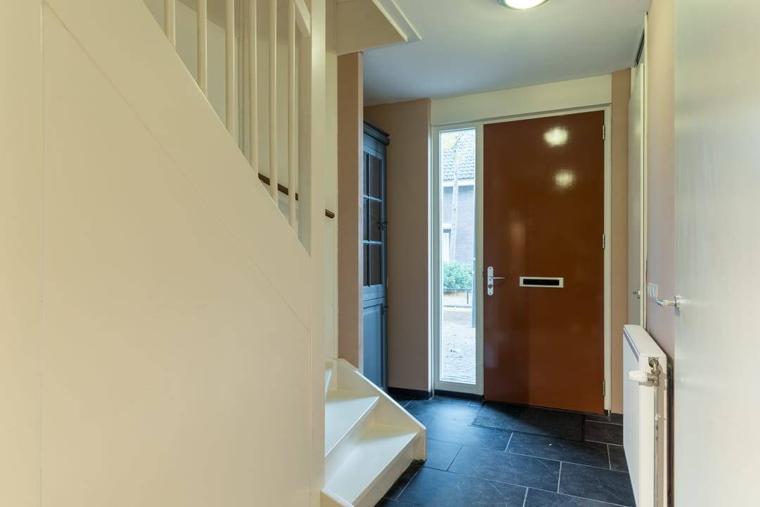 Photo 7 of Peellandstraat 74