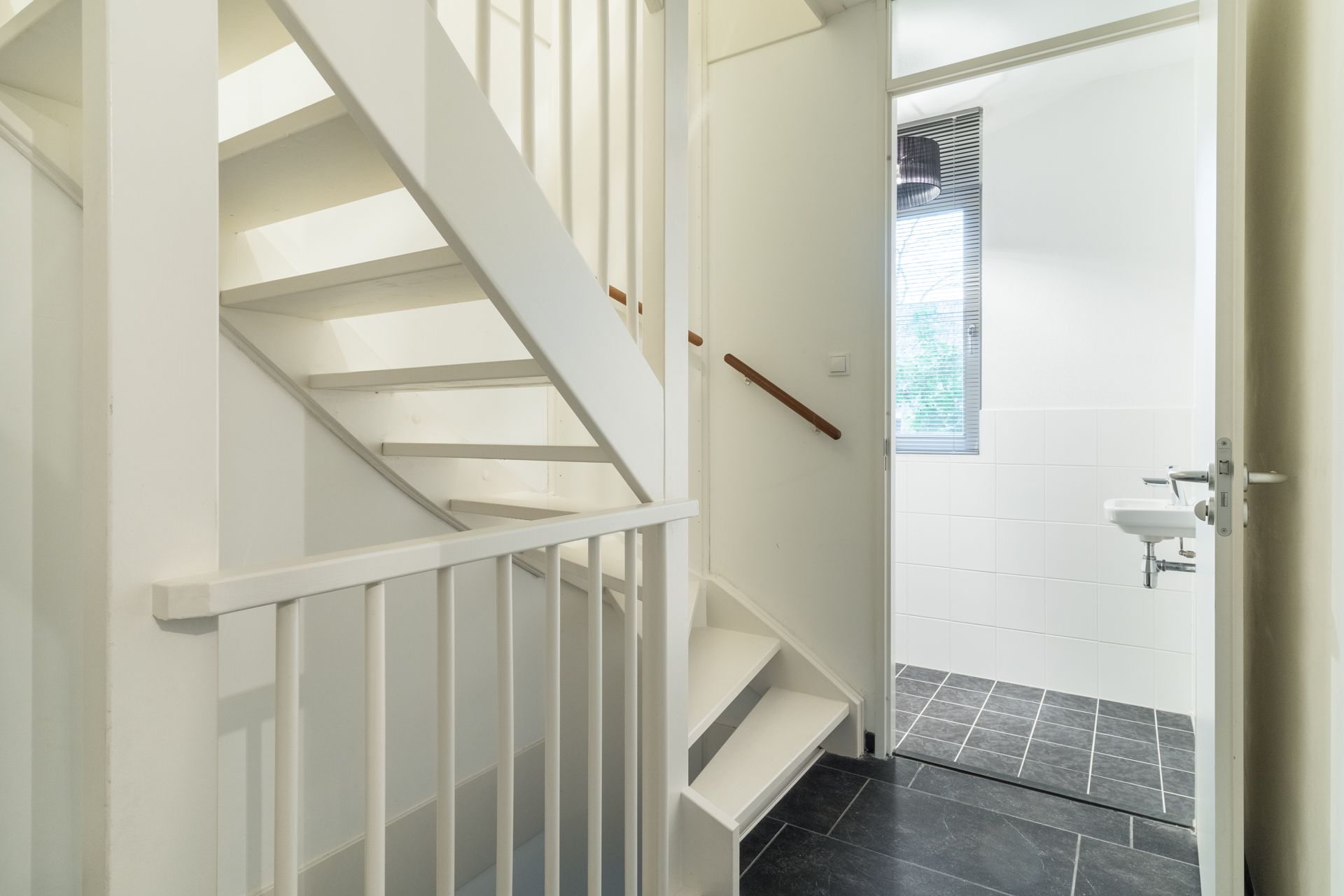 Photo 21 of Peellandstraat 74