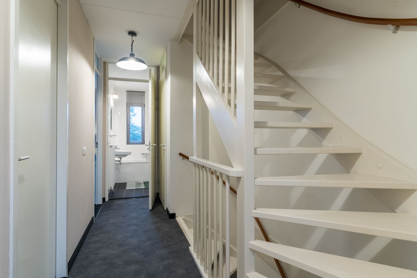 Photo 29 of Peellandstraat 74