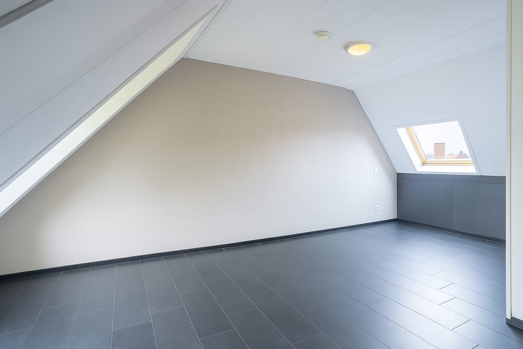 Photo 31 of Peellandstraat 74