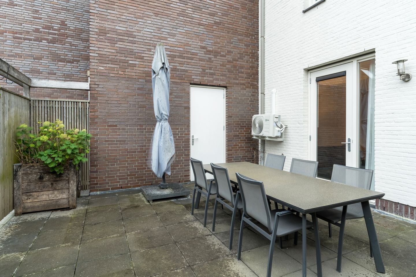 Photo 34 of Peellandstraat 74