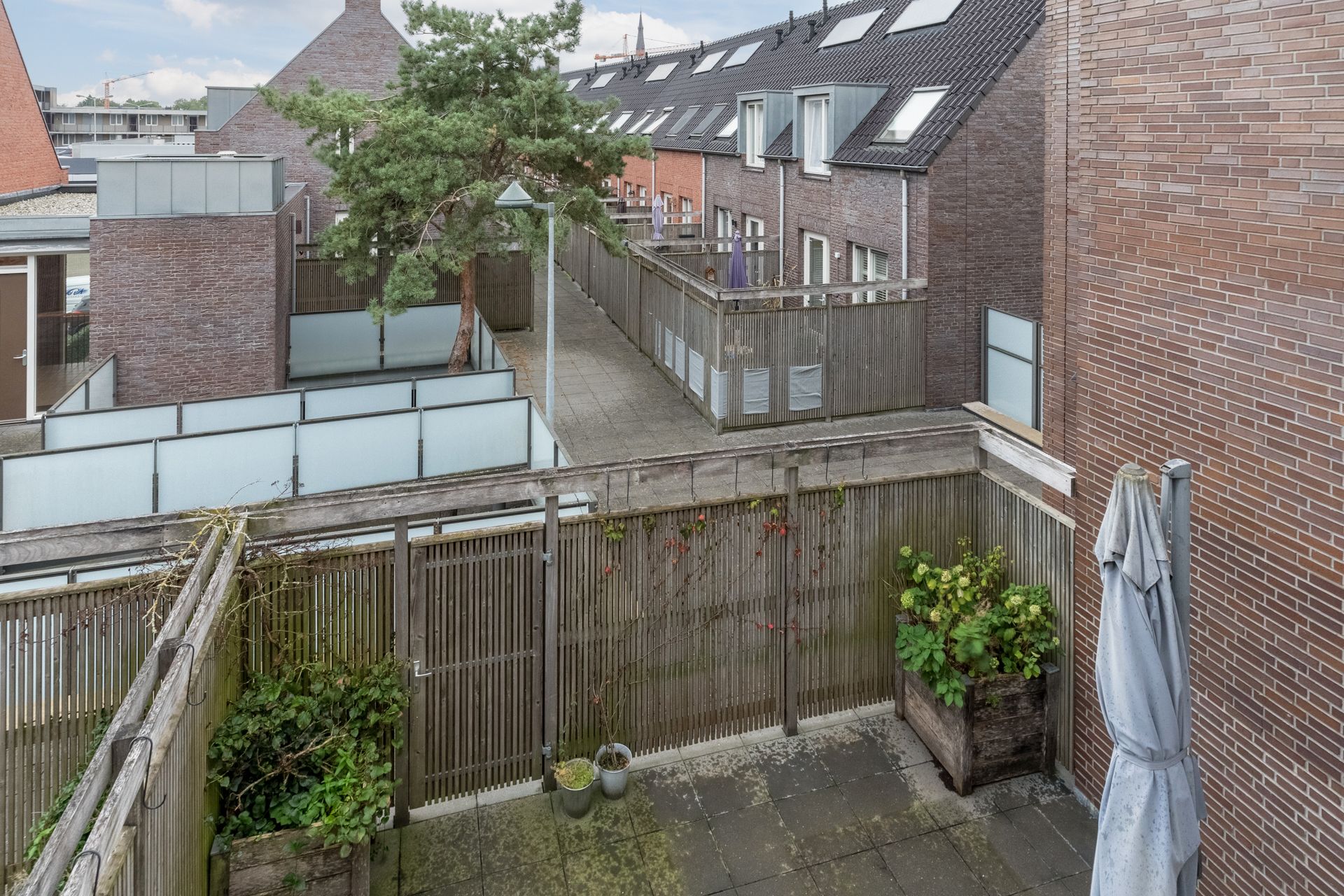 Photo 36 of Peellandstraat 74