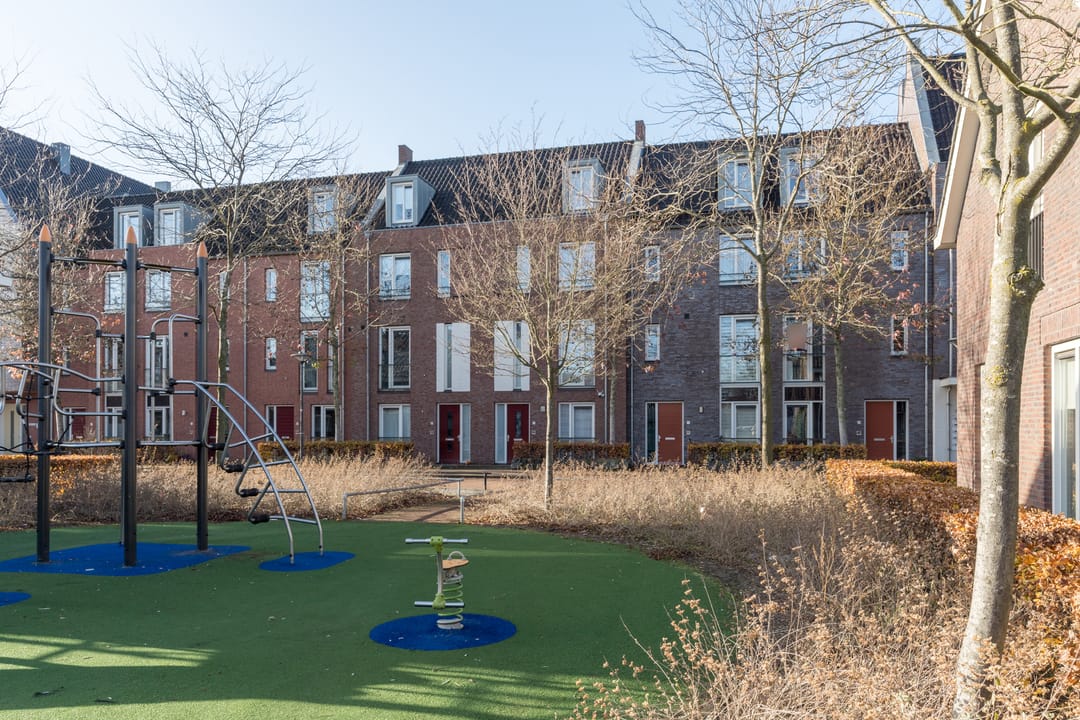 Photo 46 of Peellandstraat 74