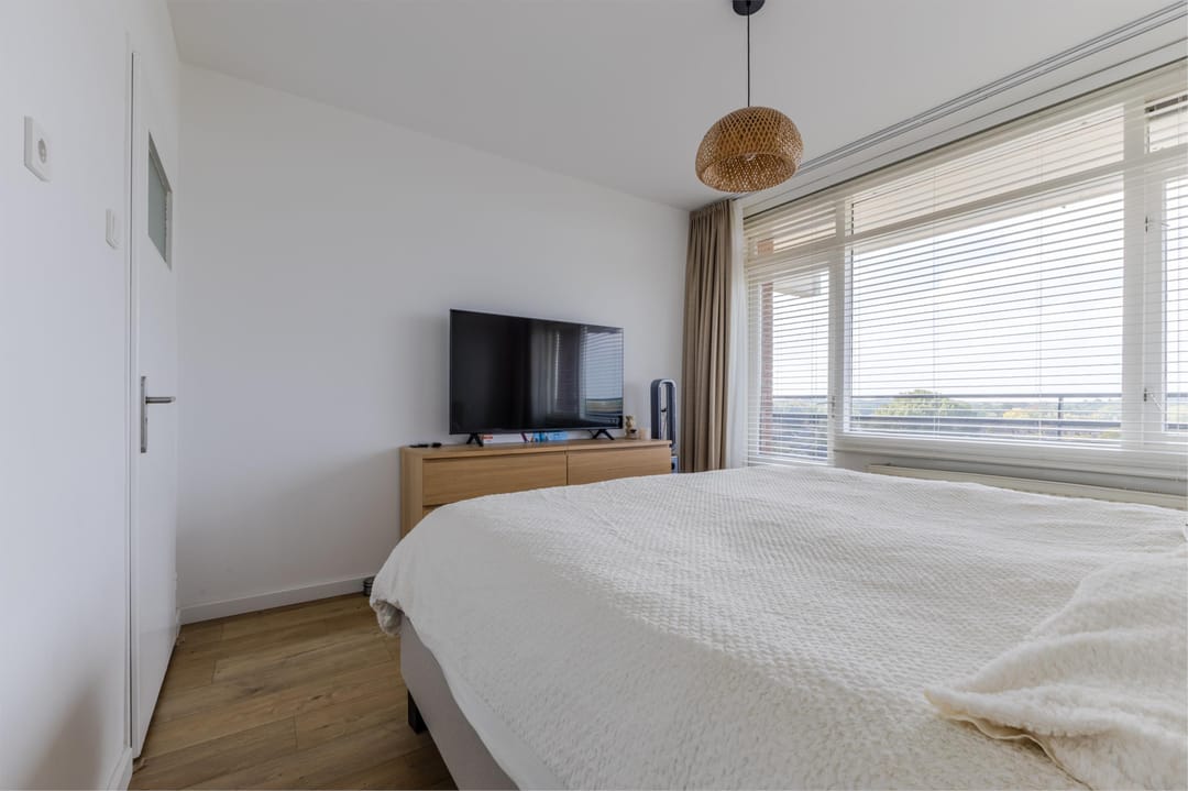 Foto 17 van Nederlandplein 90