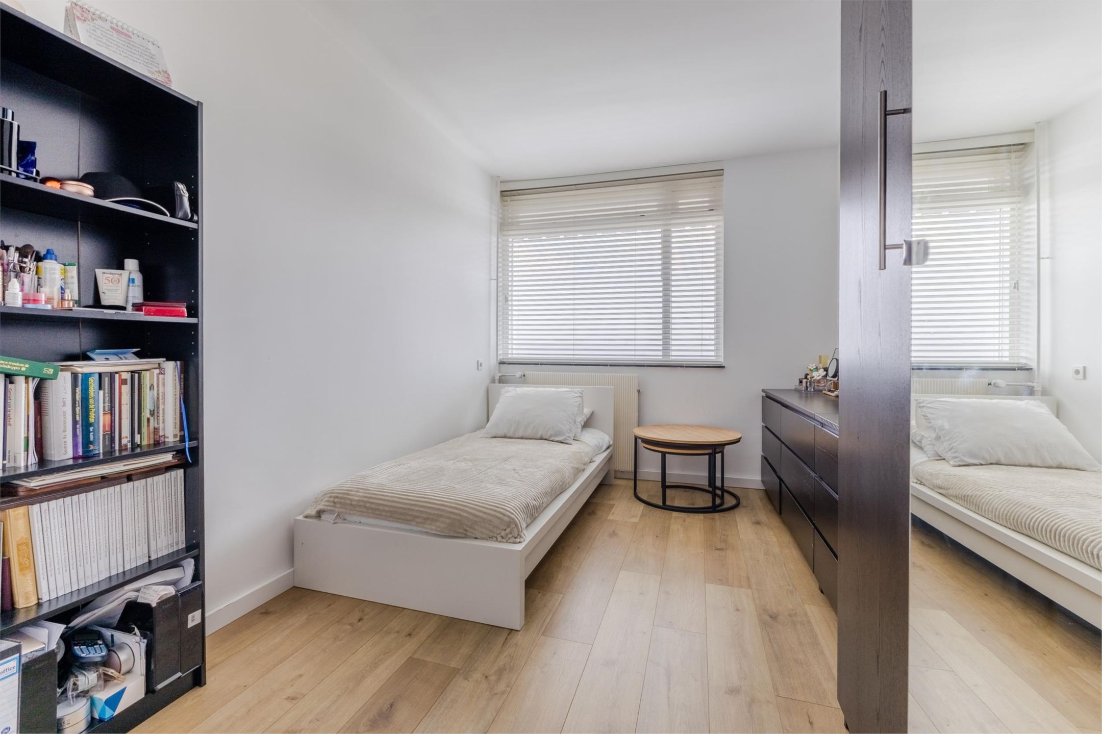 Foto 21 van Nederlandplein 90