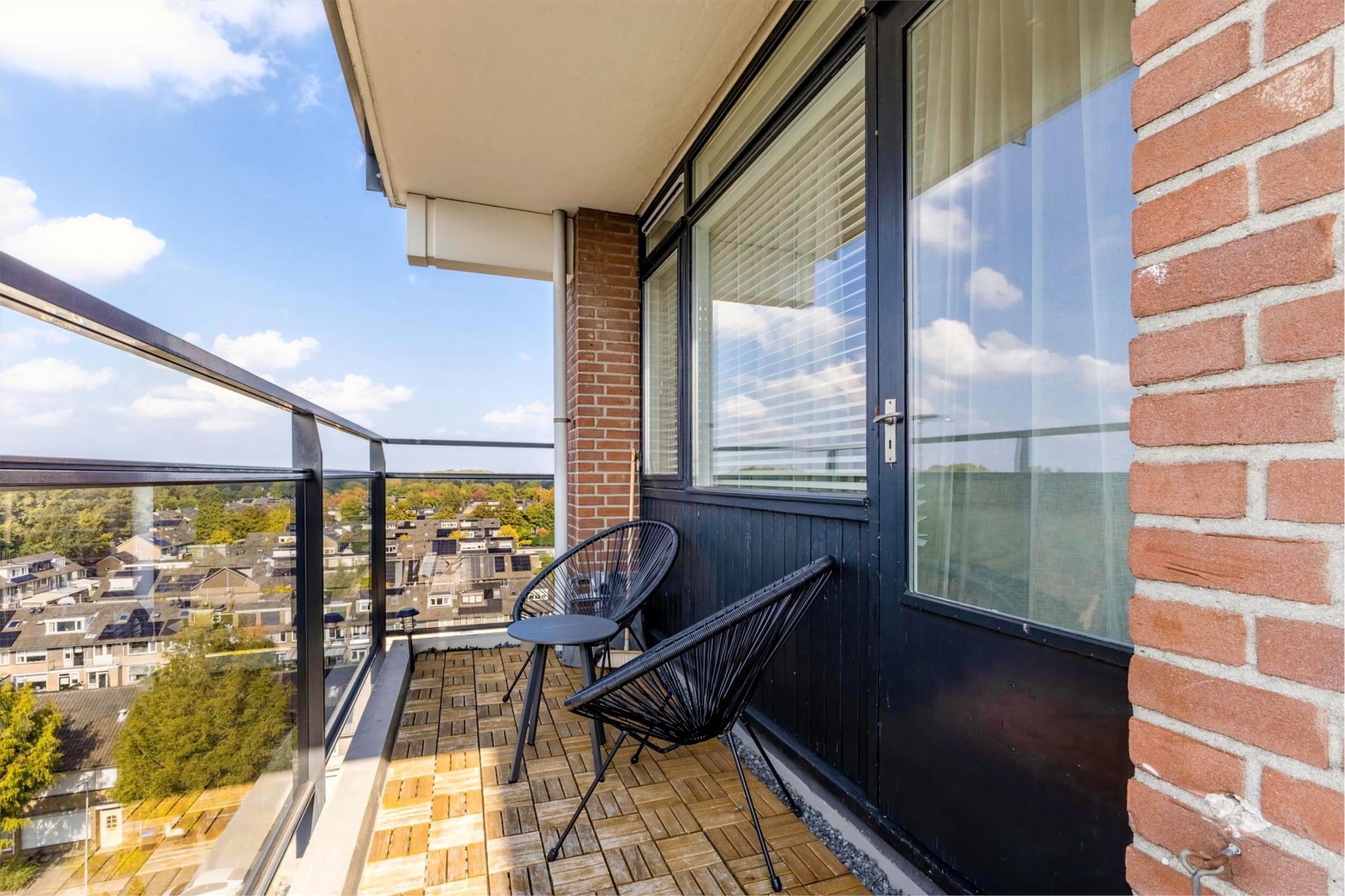 Foto 30 van Nederlandplein 90