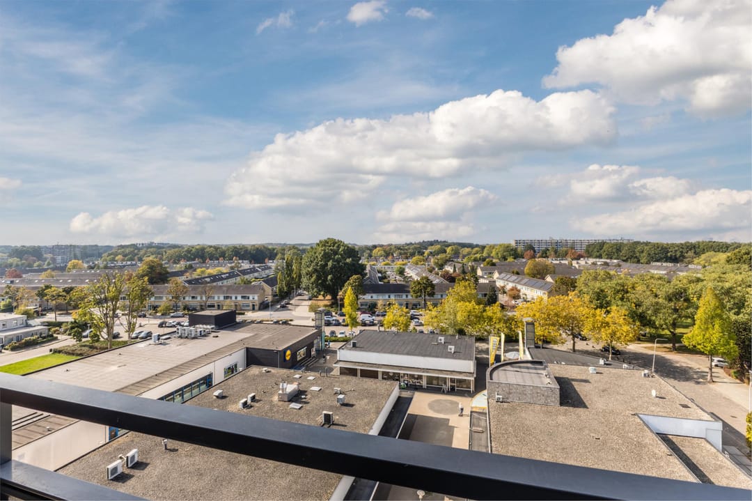 Foto 31 van Nederlandplein 90