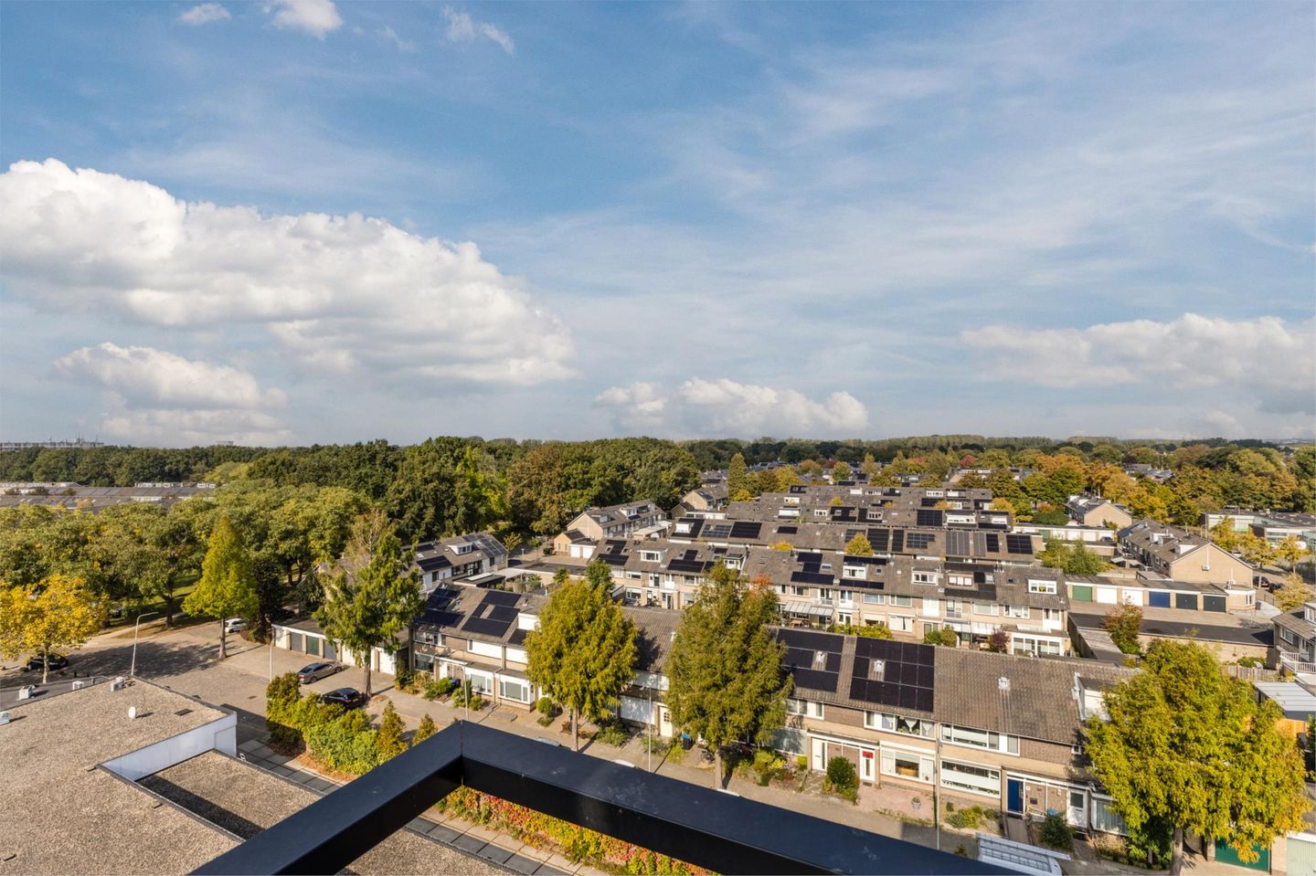 Foto 40 van Nederlandplein 90