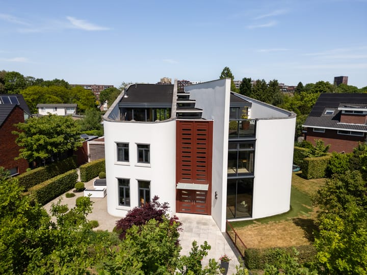 Foto 2 van Max Ernstlaan 8