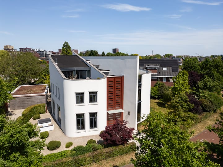 Foto 4 van Max Ernstlaan 8