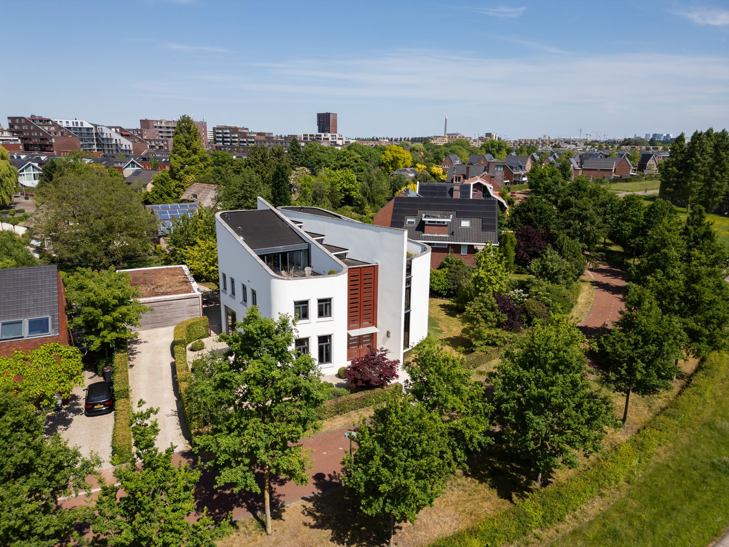 Foto 5 van Max Ernstlaan 8