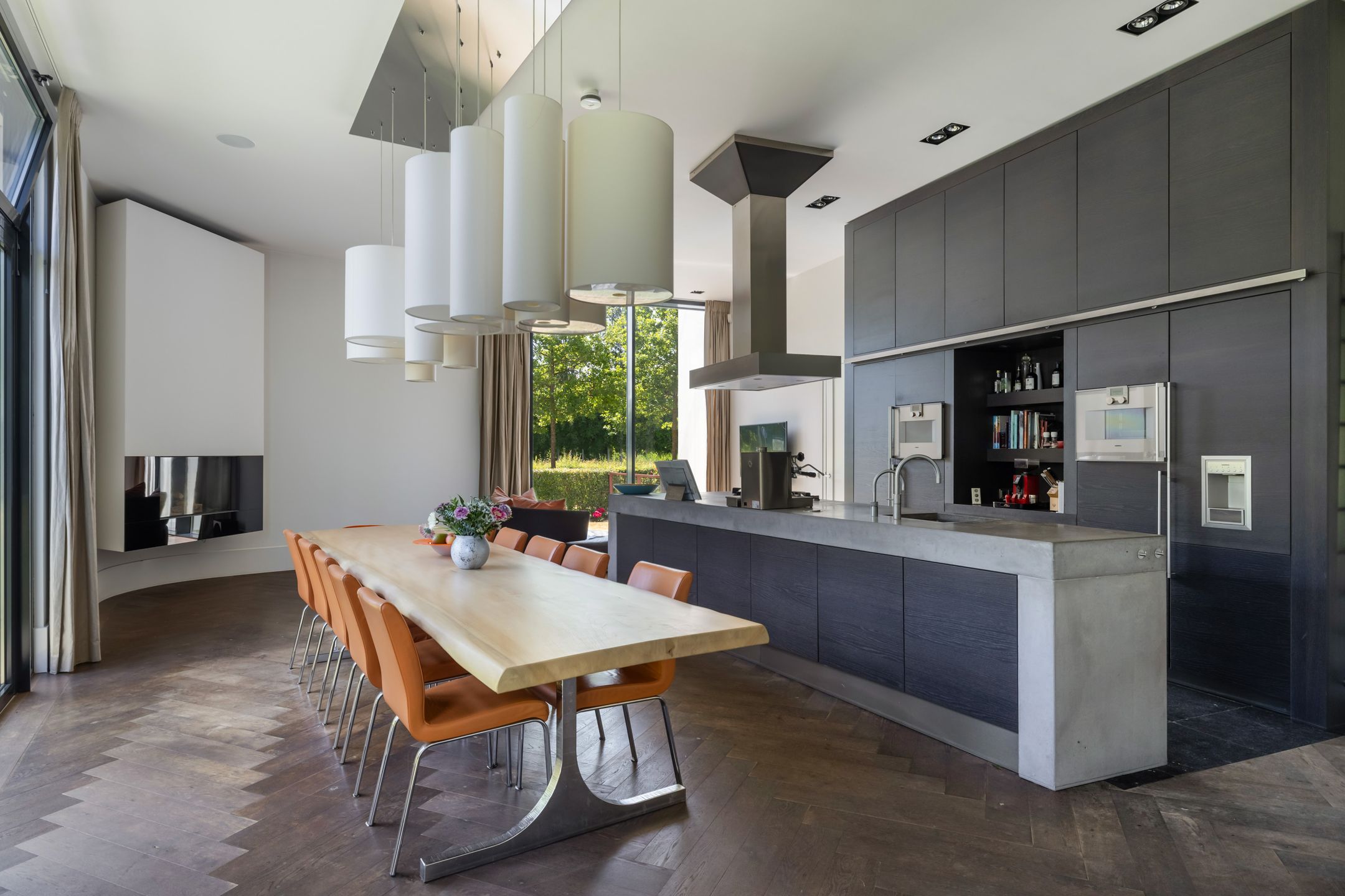 Foto 27 van Max Ernstlaan 8