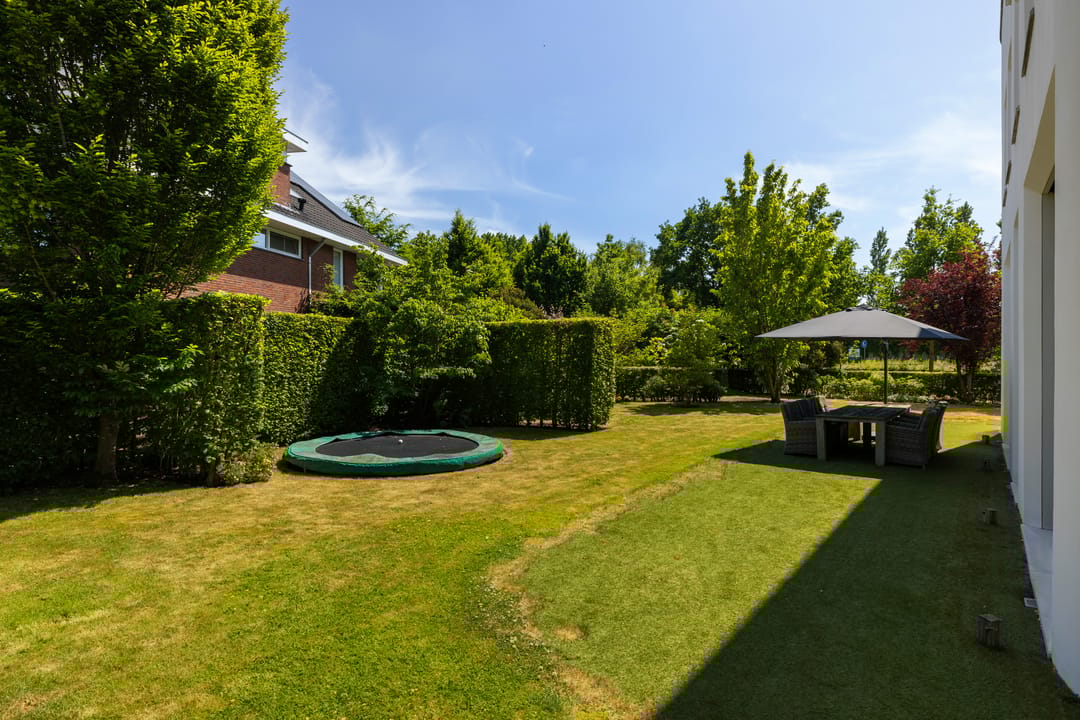 Foto 37 van Max Ernstlaan 8