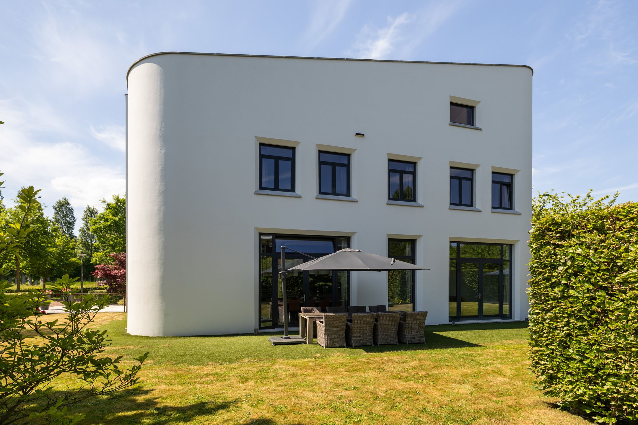 Foto 42 van Max Ernstlaan 8