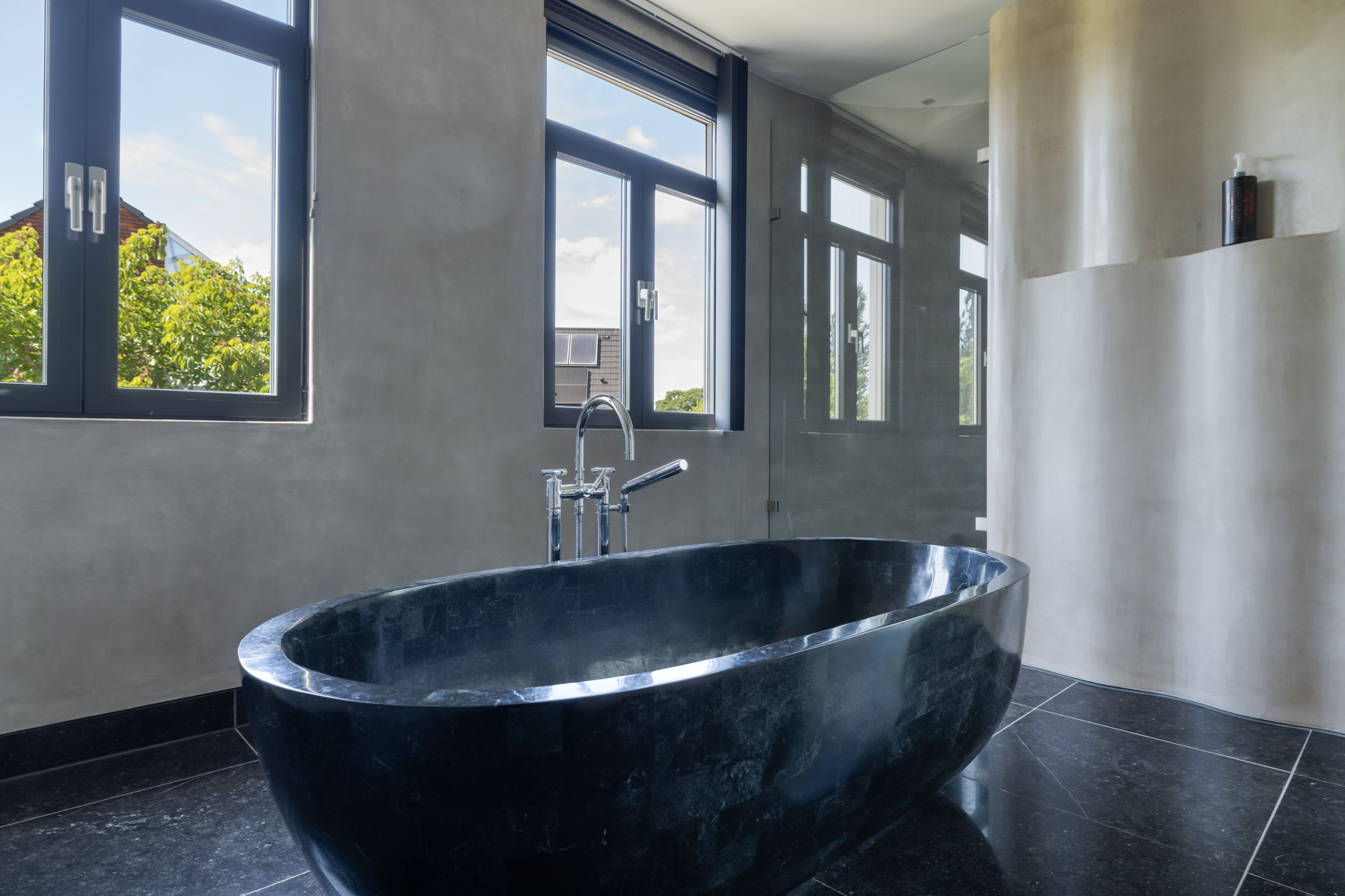 Foto 51 van Max Ernstlaan 8