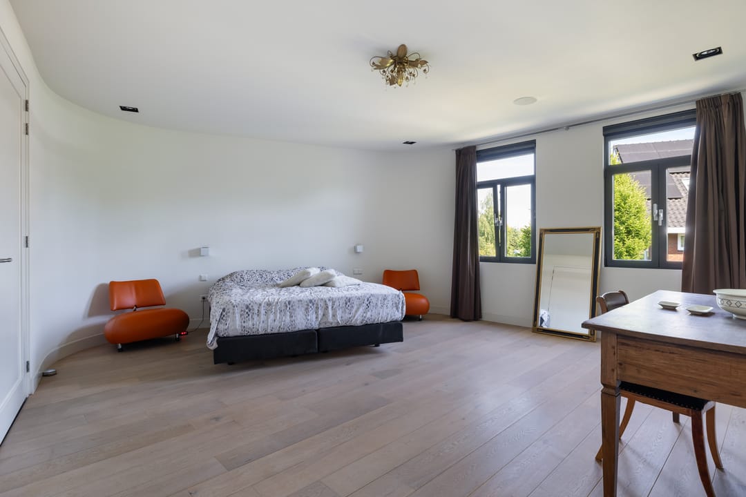 Foto 53 van Max Ernstlaan 8