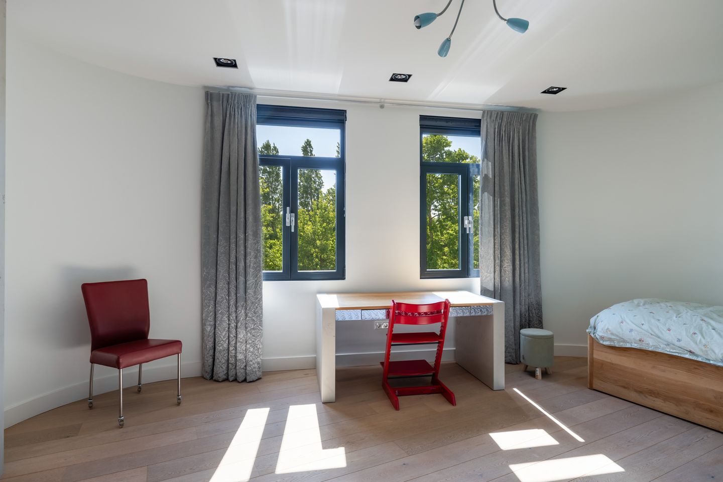 Foto 55 van Max Ernstlaan 8