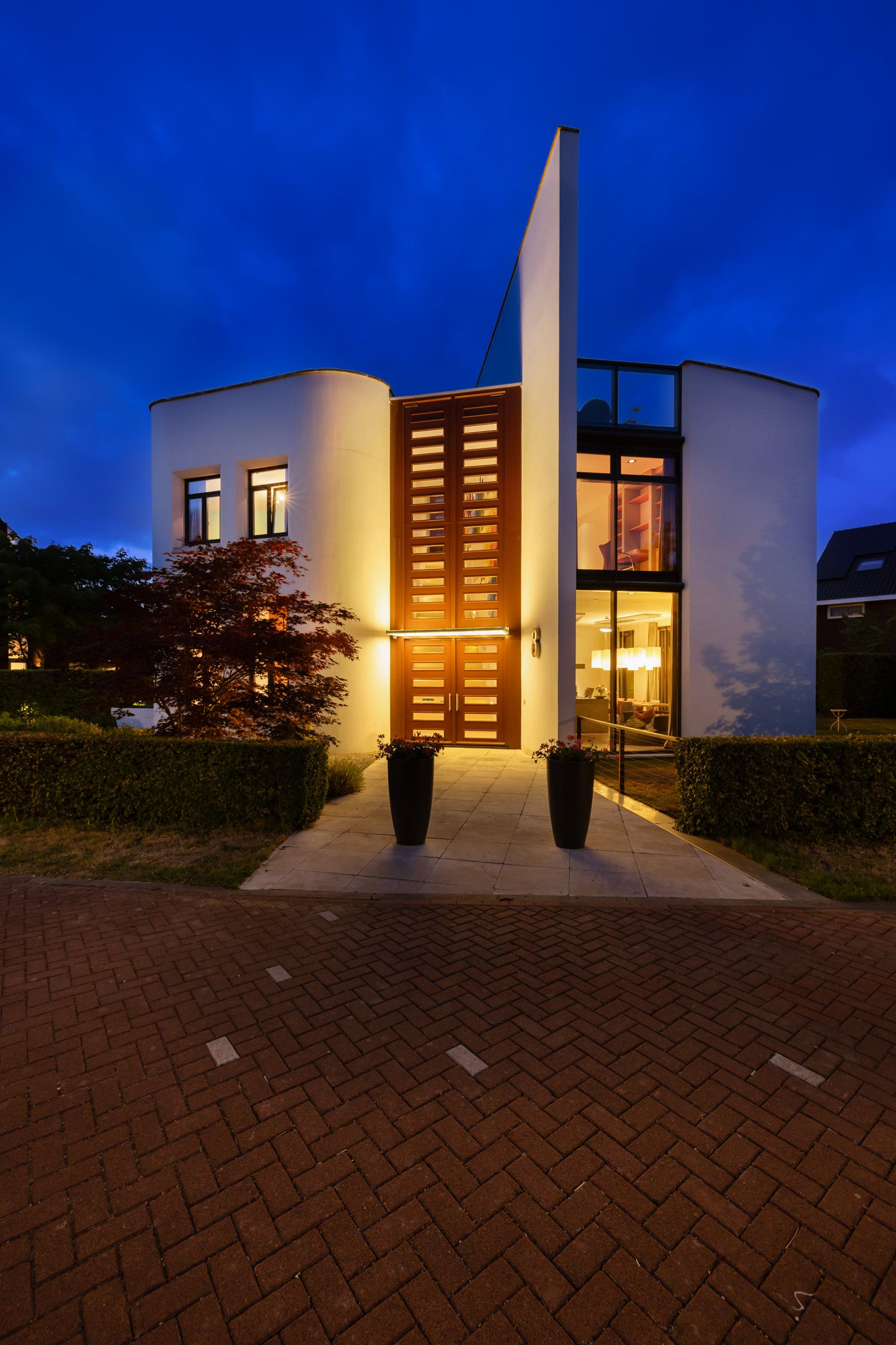 Foto 84 van Max Ernstlaan 8