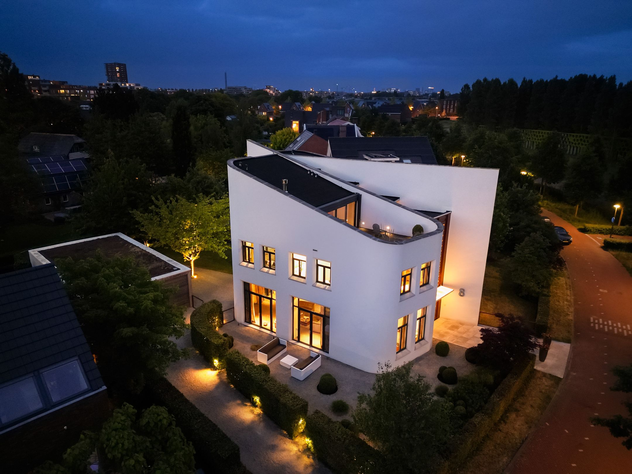 Foto 87 van Max Ernstlaan 8