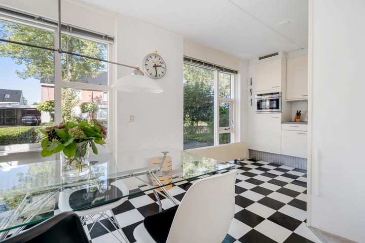 Photo 18 of Thérèse Schwartzelaan 8