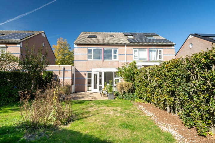 Photo 47 of Thérèse Schwartzelaan 8