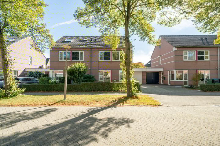 Photo 52 of Thérèse Schwartzelaan 8