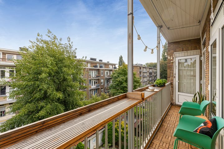 Photo 12 of Griseldestraat 32-3