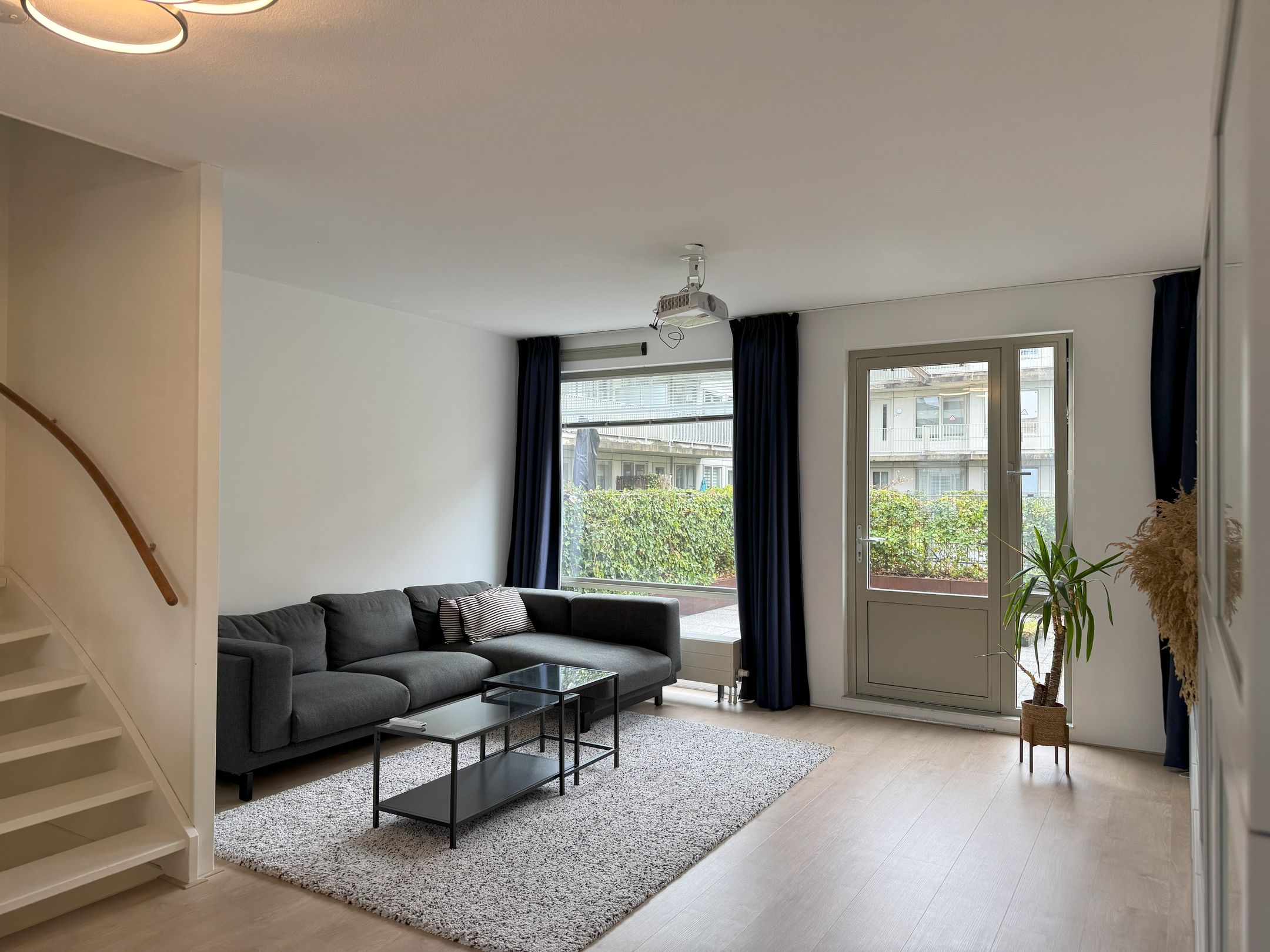 Photo 9 of Blois van Treslongstraat 81