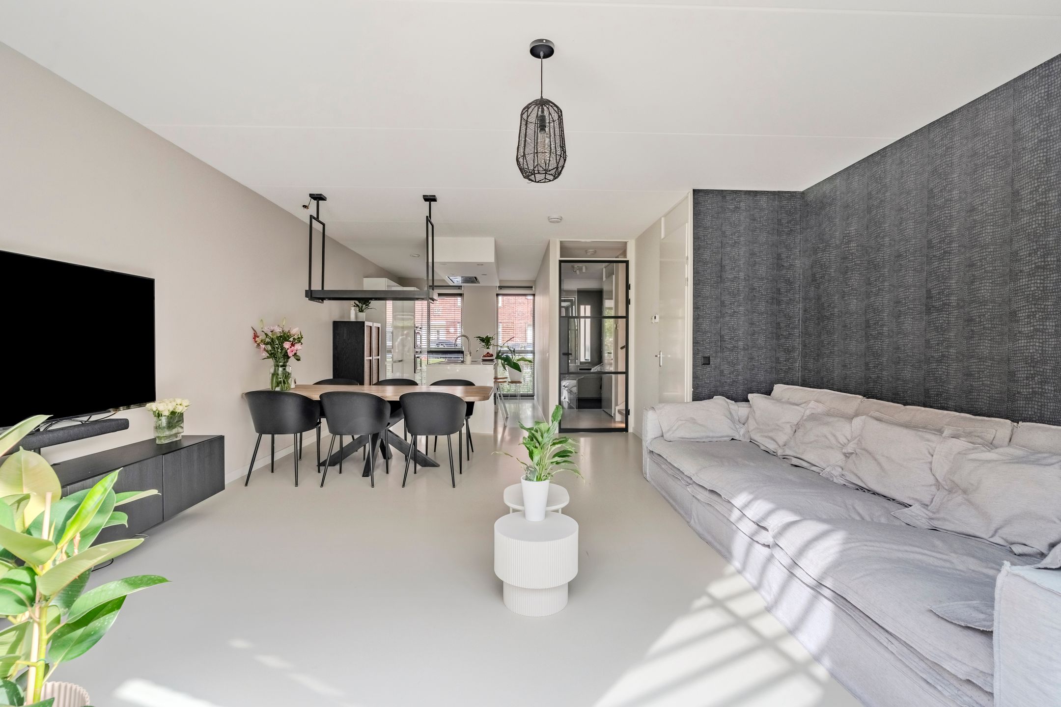 Photo 6 of H.T. Zwiersplantsoen 33