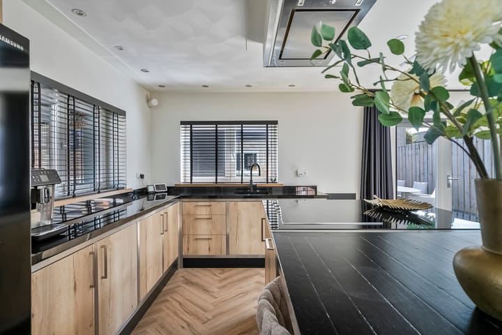 Foto 10 van Margrietlaan 13