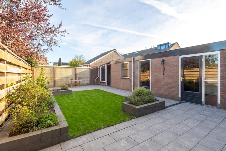 Photo 2 of Hasselmanstraat 6