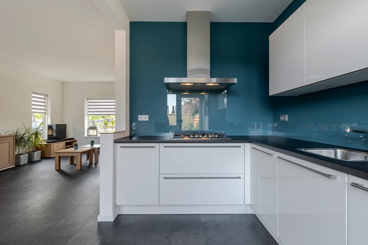 Photo 3 of Hasselmanstraat 6