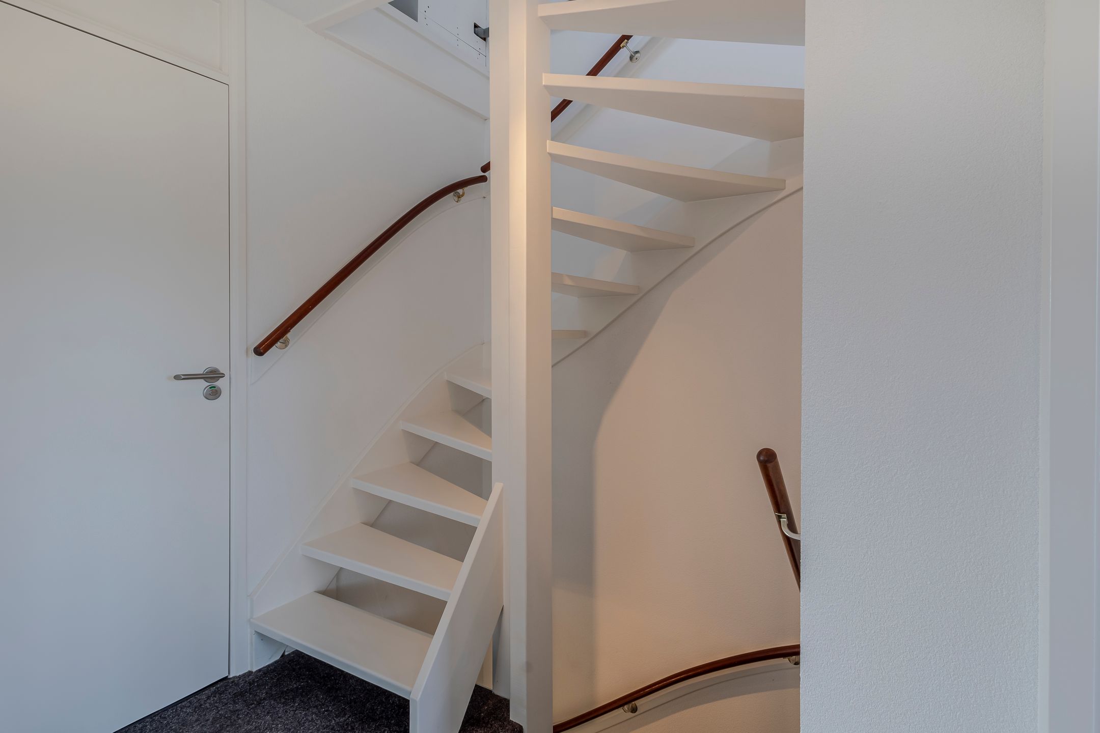 Foto 21 van Hasselmanstraat 6