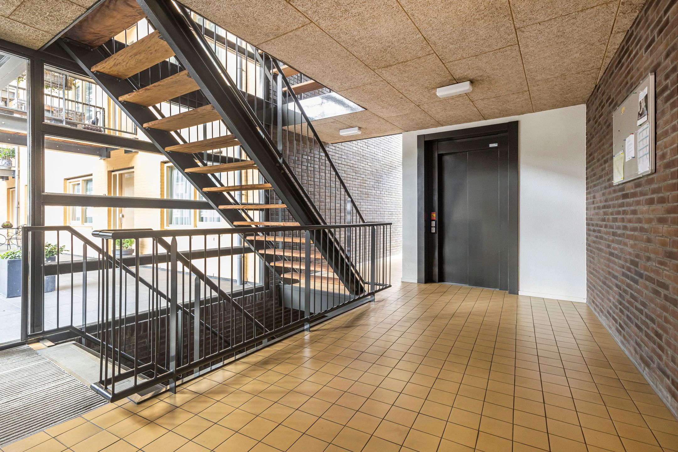 Foto 6 van Stationsweg 11-A