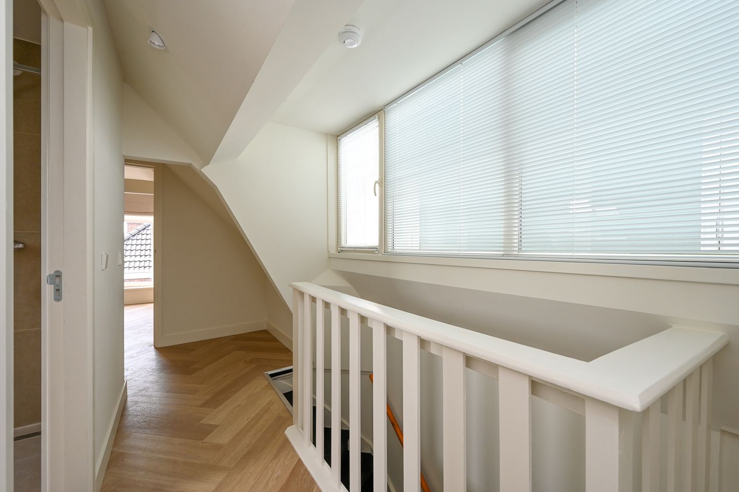 Foto 19 van Blommersdijkselaan 2-B02