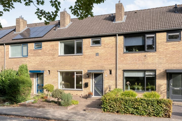 Foto 2 van E E G laan 25