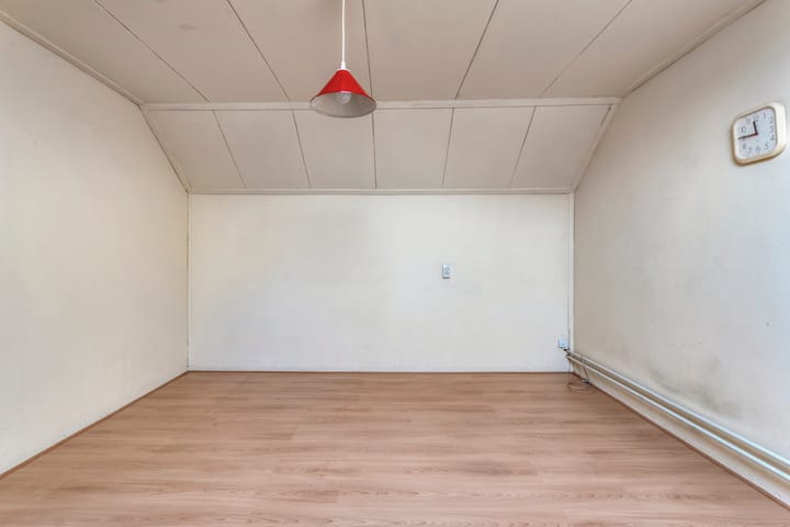 Foto 34 van E E G laan 25