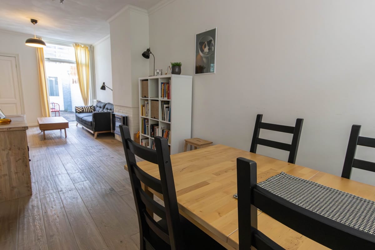 Foto 6 van Van der Woudestraat 55