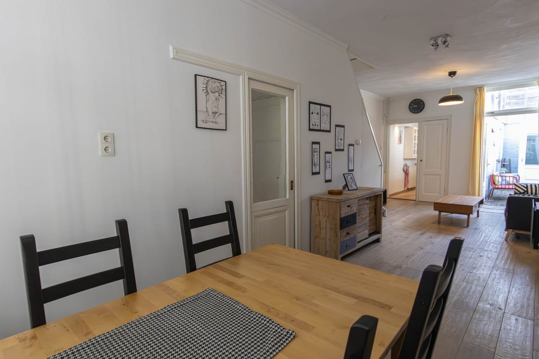 Foto 7 van Van der Woudestraat 55