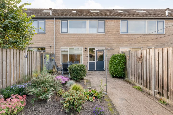 Foto 39 van E E G laan 25