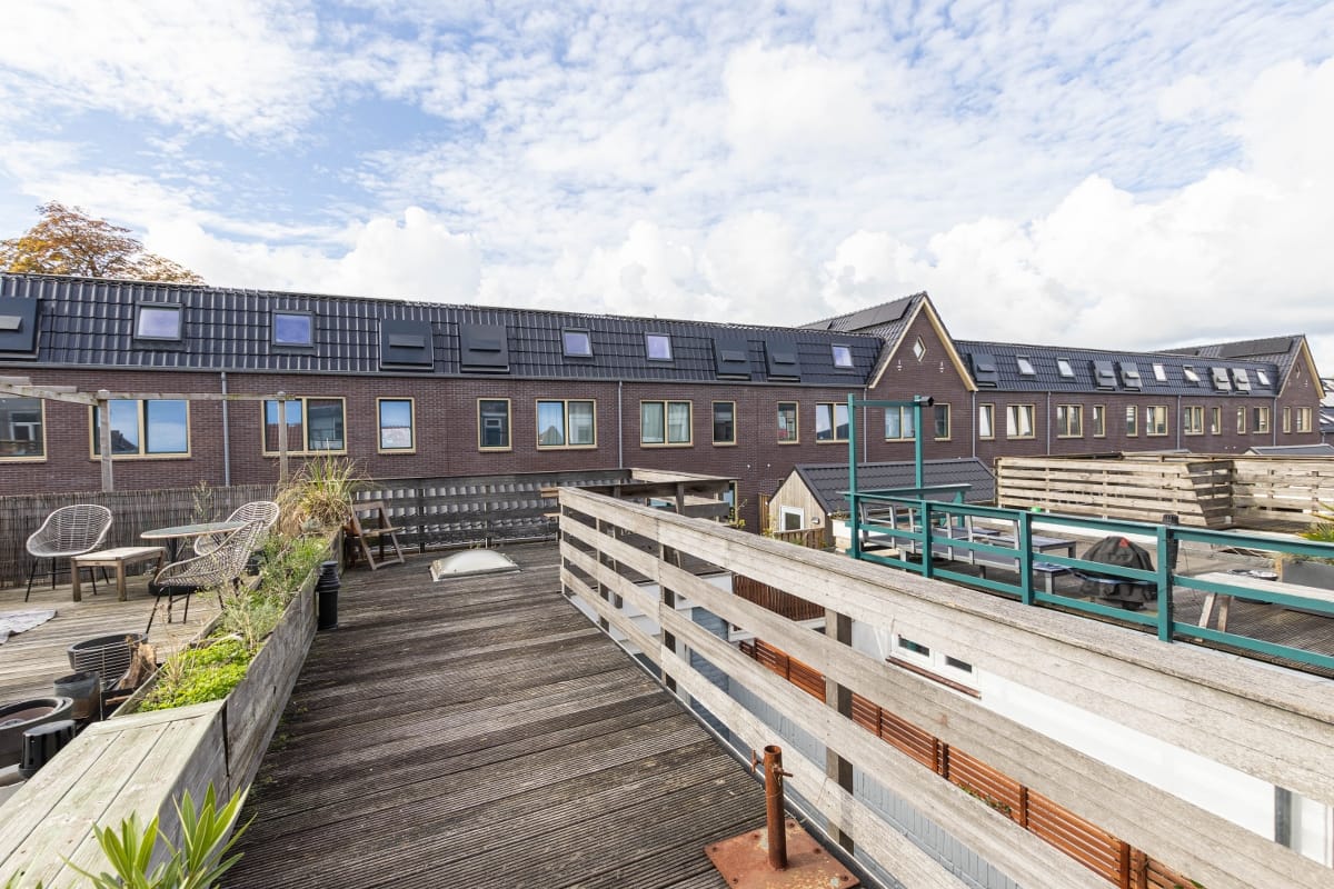 Foto 34 van Van der Woudestraat 55