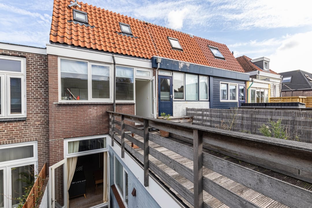 Foto 38 van Van der Woudestraat 55