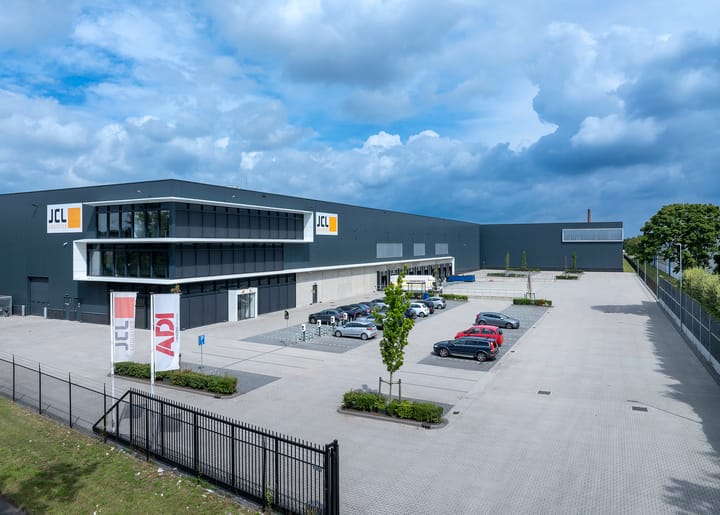 Rucphensebaan 11, Roosendaal