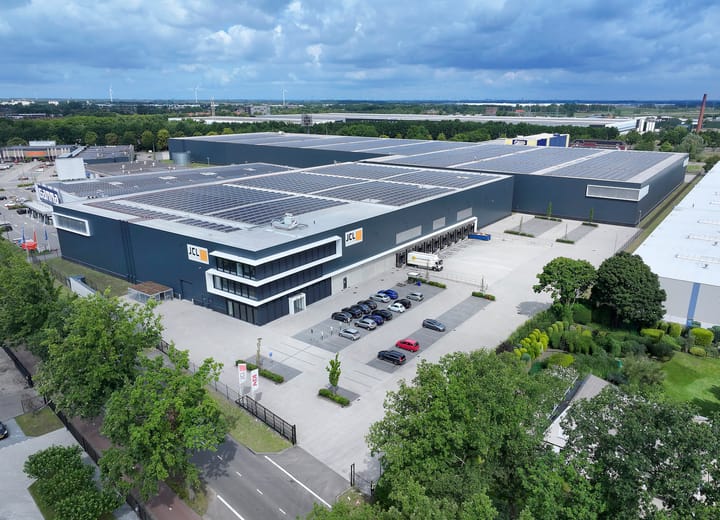 Rucphensebaan 11, Roosendaal