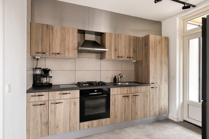 Foto 8 van Kamillestraat 11